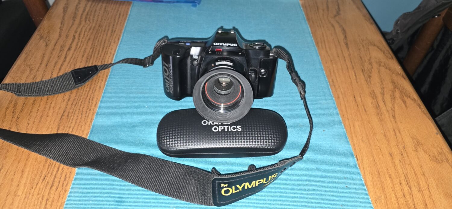 Olympus OM101